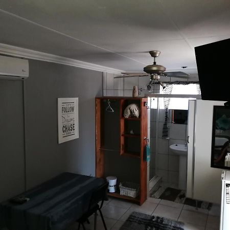 Bougain Villa Guesthouse Winburg Exterior foto