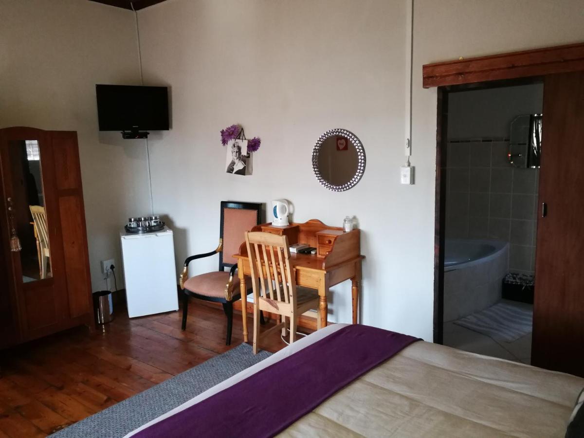 Bougain Villa Guesthouse Winburg Exterior foto