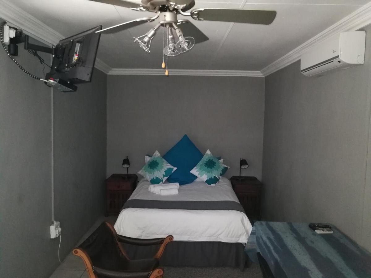 Bougain Villa Guesthouse Winburg Exterior foto