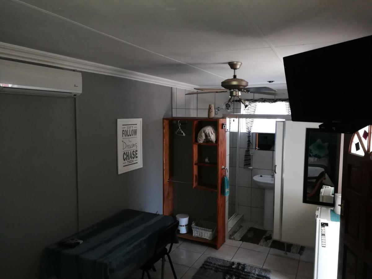Bougain Villa Guesthouse Winburg Exterior foto